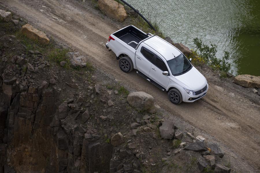 Fiat Fullback Double Cab 2016 года  (WW) (фото 27 из 40)